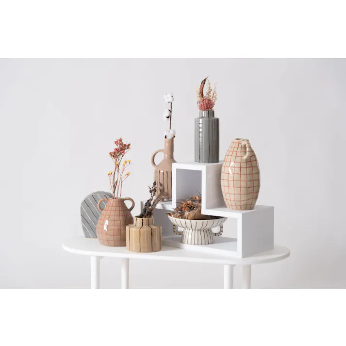 Room Essence トレイベース W26×D26×H12 アイボリー 完成品 オブジェ インテリア 雑貨 置物 小物入れ アクセサリー 北欧 陶器 セラミック モダン オーナメント 装飾 指輪 ネックレス 鍵 キー 収納 玄関 ジュエリー リビング 寝室 CLY-74IV【別送品】