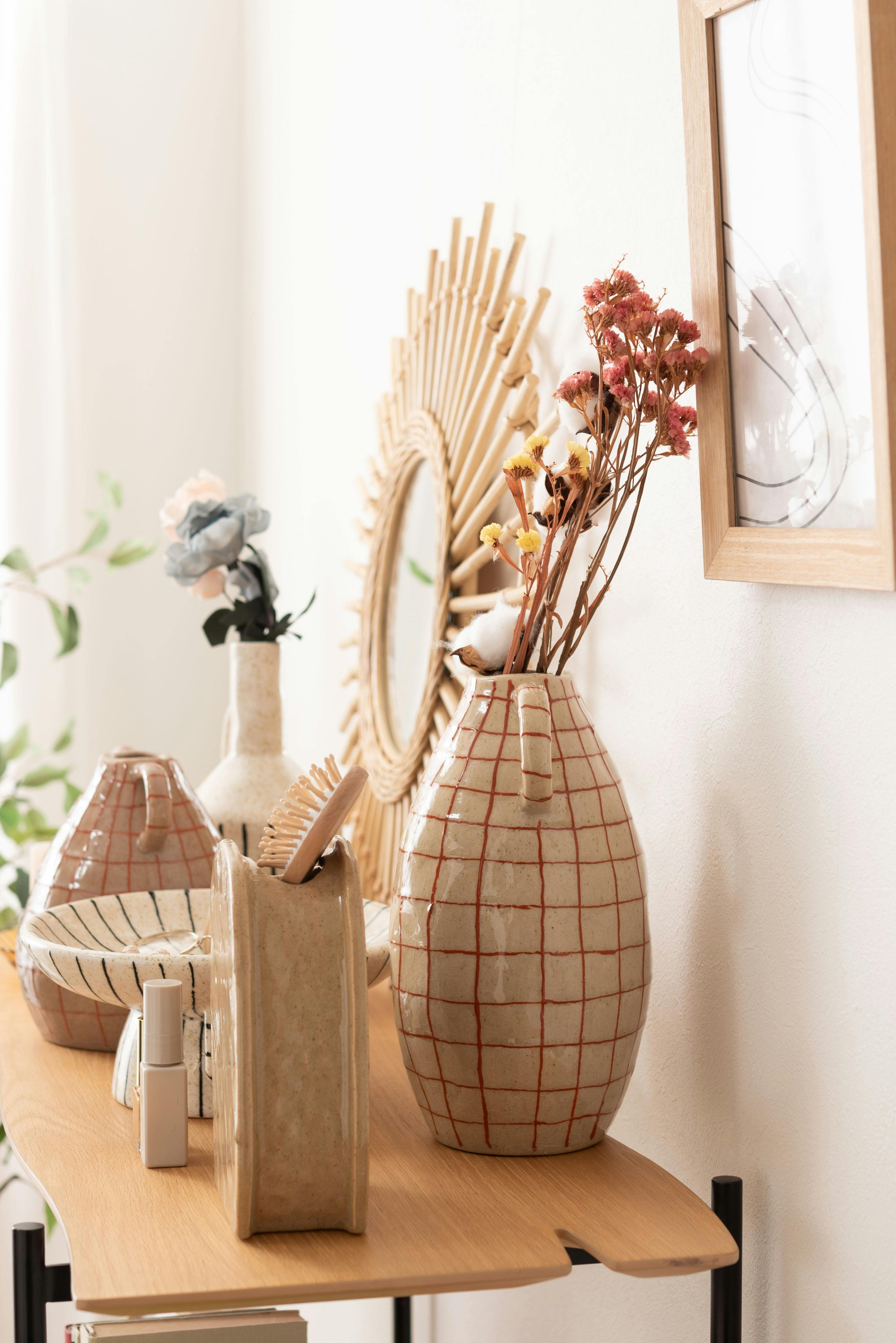 Room Essence フラワーベース W19.5×D16×H29 ベージュ 完成品 花瓶