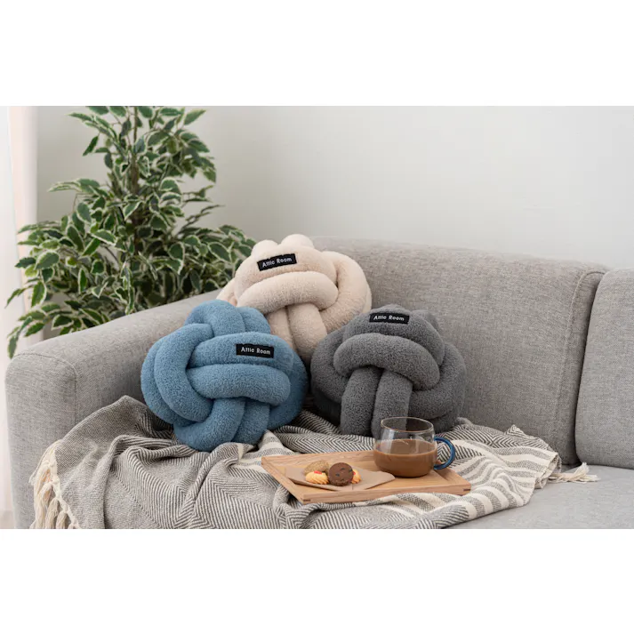 Room Essence もちもちボールクッション 約W25×D25×H25 ブルー 完成品 韓国 おしゃれ かわいい フロアクッション 結び目 ロープ インテリア 雑貨 北欧 柔らかい ベージュ GLK-212BL【別送品】