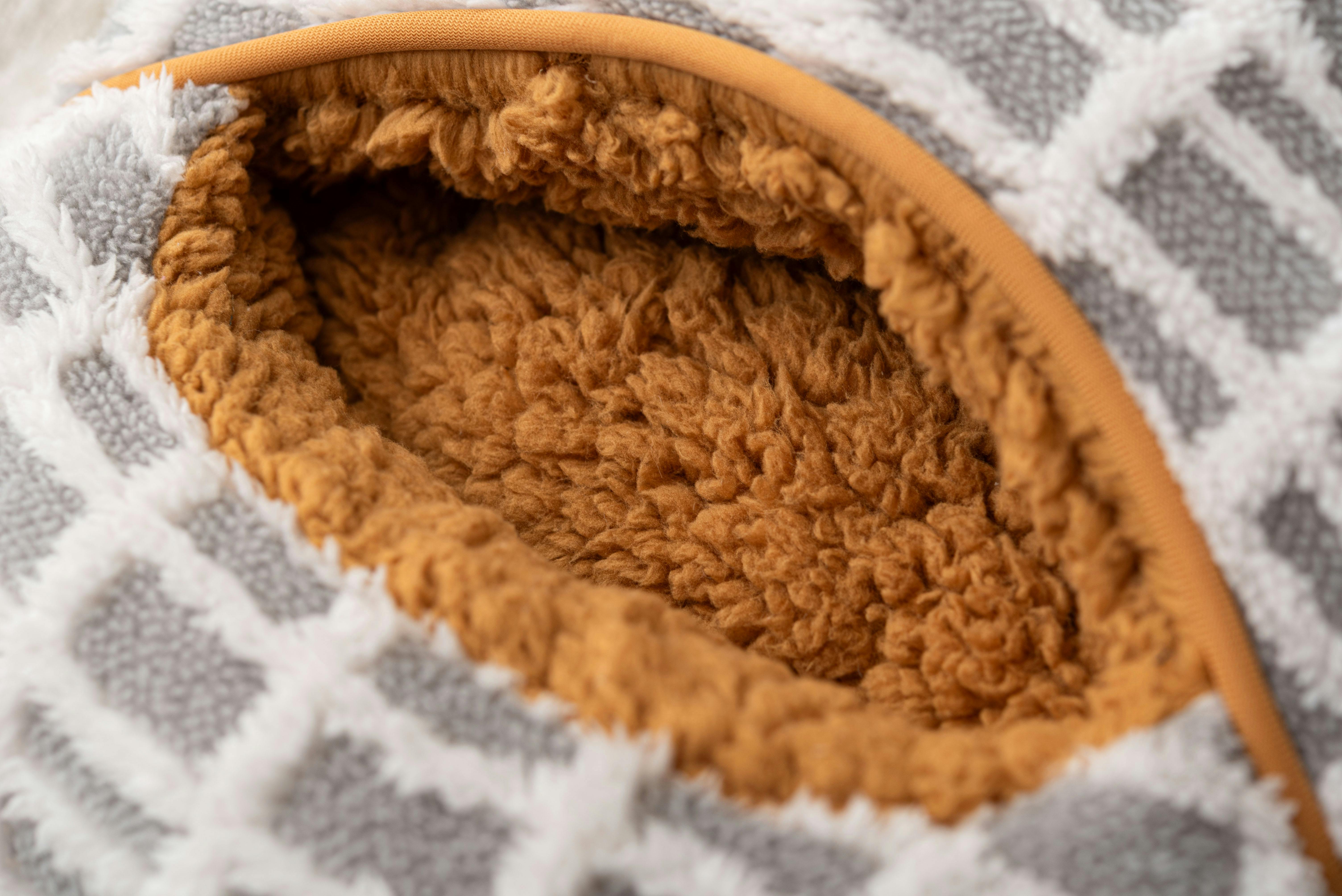 Room Essence ボアチェックーフットインクッション 約W37×D37×H15.5