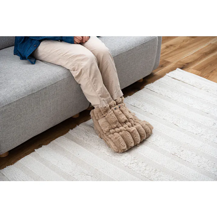 Room Essence USB足入れ 約W30×D36×H7.5 ベージュ 完成品 USBフットウォーマー あったかグッズ 冷え性対策 ポコポコ コンパクト かわいい おめめ 目 個性的 ヒーター クッション 収納 洗濯 シートクッション クッション アームウォーマー GLK-221BE【別送品】