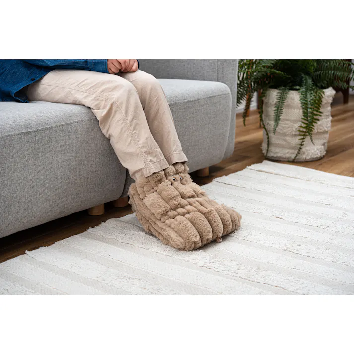 Room Essence USB足入れ 約W30×D36×H7.5 ベージュ 完成品 USBフットウォーマー あったかグッズ 冷え性対策 ポコポコ コンパクト かわいい おめめ 目 個性的 ヒーター クッション 収納 洗濯 シートクッション クッション アームウォーマー GLK-221BE【別送品】