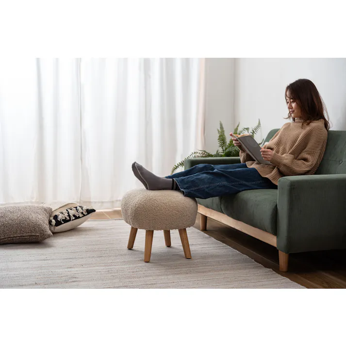 Room Essence スツール W50×D41×H38 ライトベージュ 組立式 丸椅子 ラウンド チェア イス 腰掛 円形 ブークレ生地 背もたれなし アームレス シンプル 無地 オットマン 1人掛け 簡易椅子 来客 玄関 いす 北欧 MYS-602LBE【別送品】