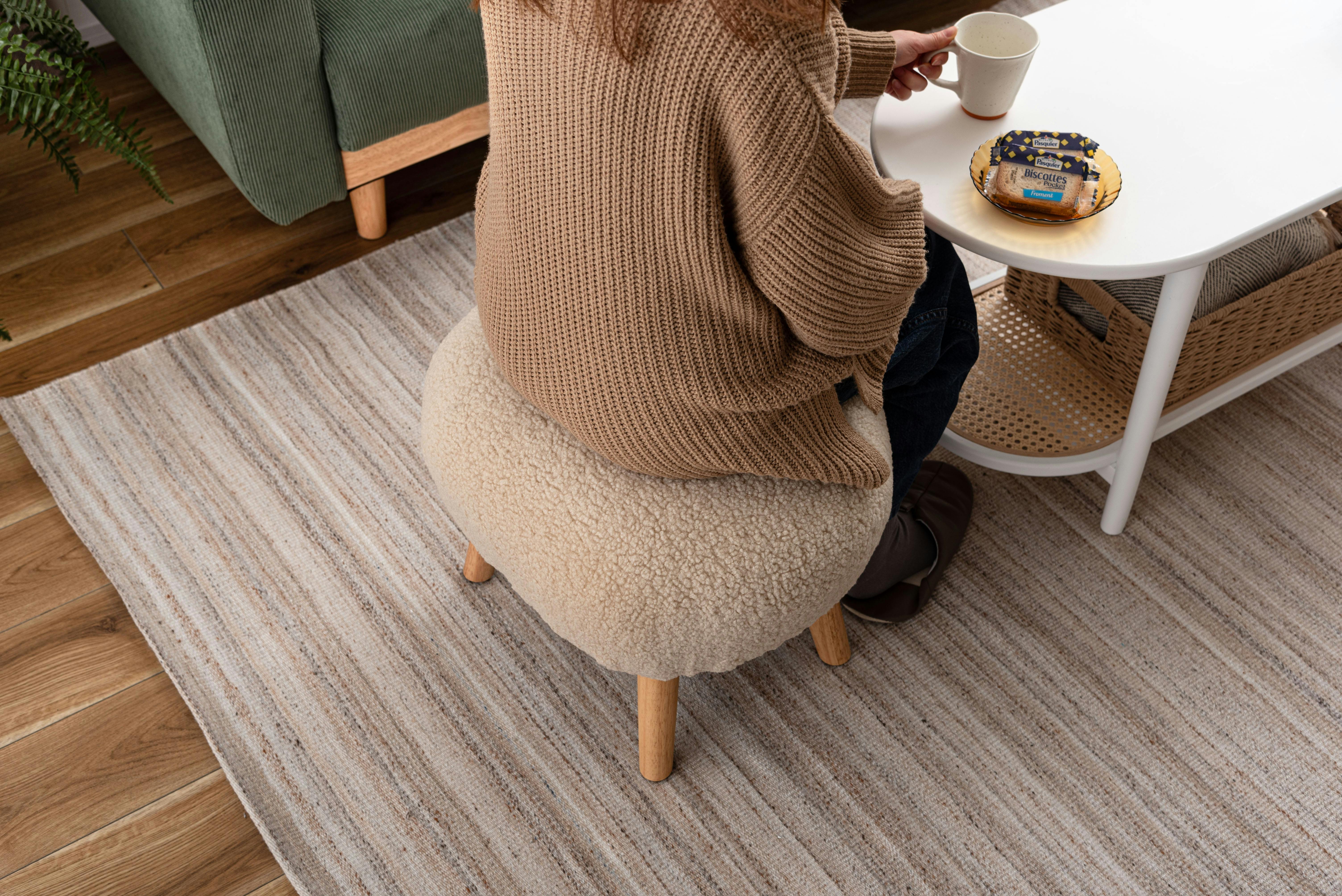 Room Essence スツール W50×D41×H38 ライトベージュ 組立式 丸椅子