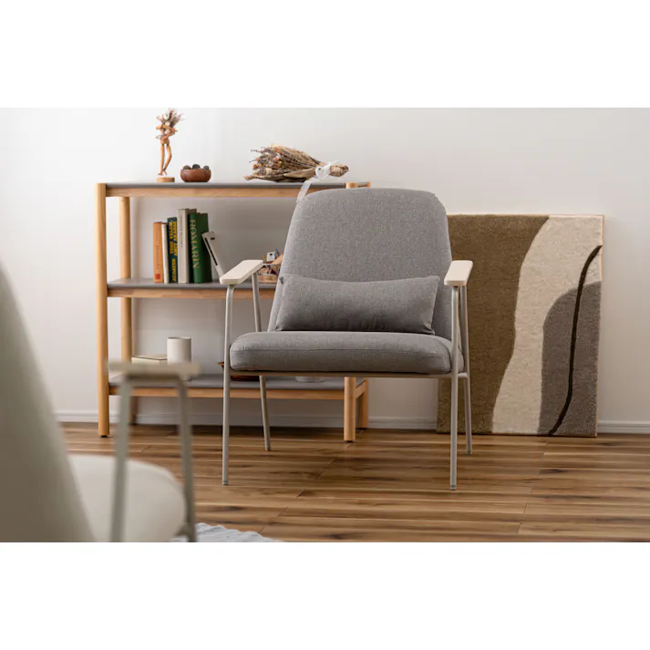 Room Essence ラウンジチェア W66.5×D80×H81×SH43 グレー 組立式 チェア 椅子 パーソナルチェア アームチェア ひじ掛け付き クッション付き 背もたれ スチール脚 天然木 韓国 北欧 PC-626GY【別送品】