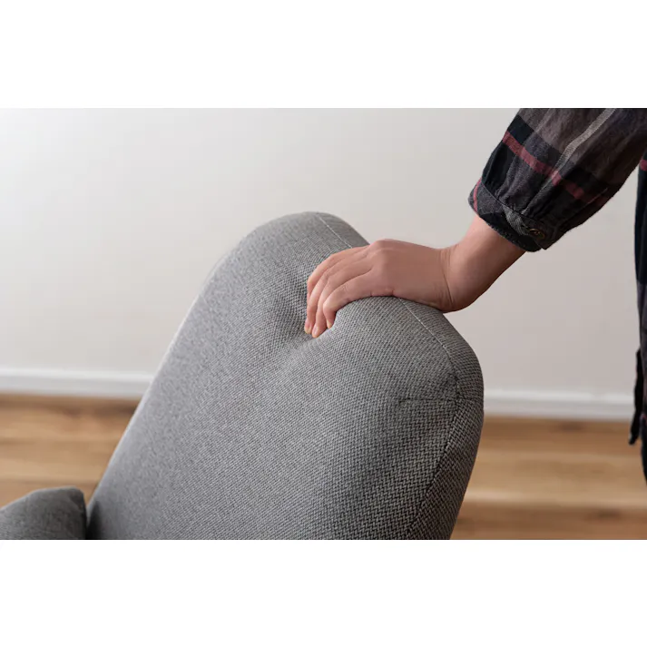 Room Essence ラウンジチェア W66.5×D80×H81×SH43 グレー 組立式 チェア 椅子 パーソナルチェア アームチェア ひじ掛け付き クッション付き 背もたれ スチール脚 天然木 韓国 北欧 PC-626GY【別送品】