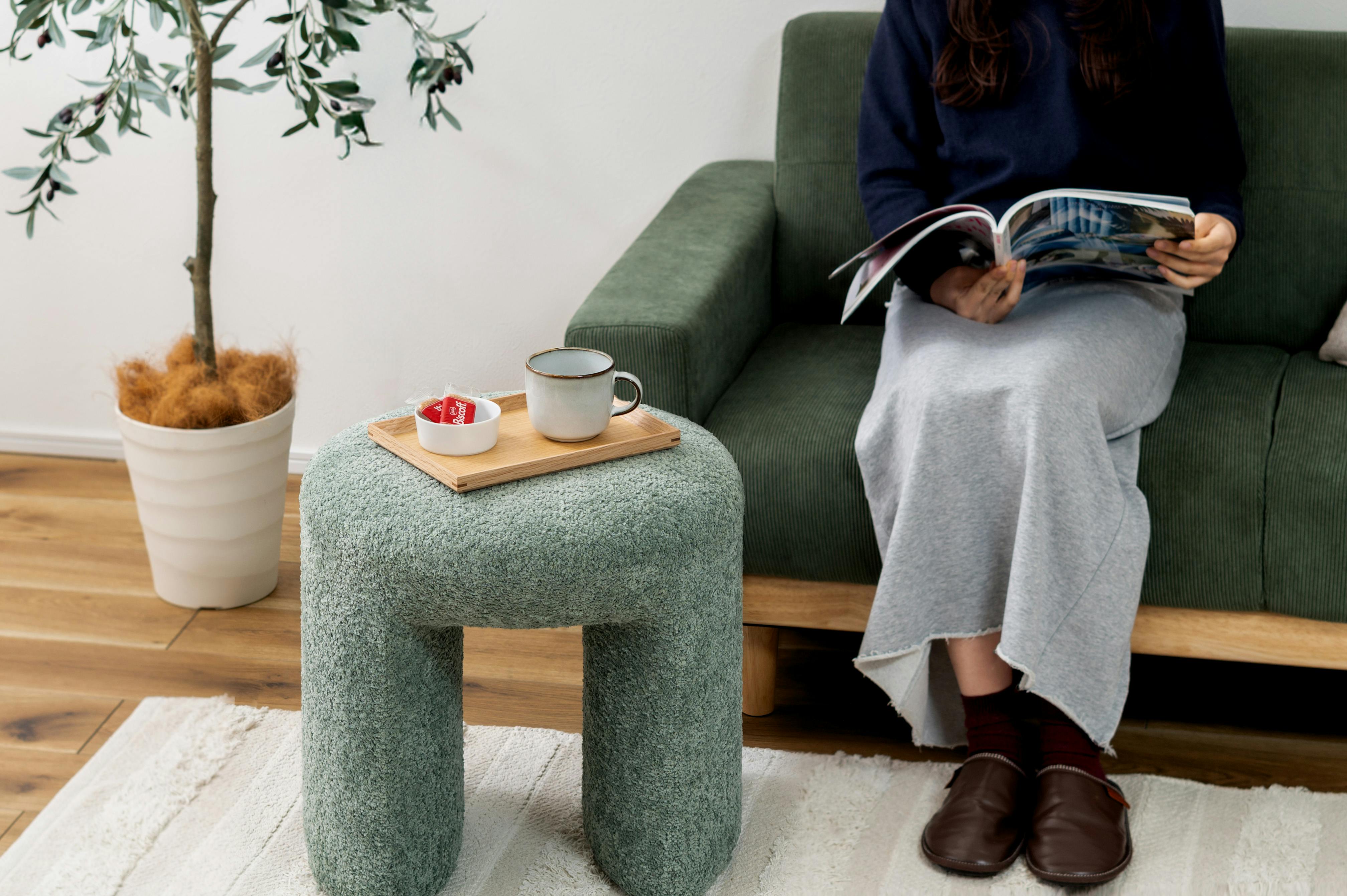 Room Essence スツール W47×D47×H46 グリーン 完成品 丸椅子 ラウンド