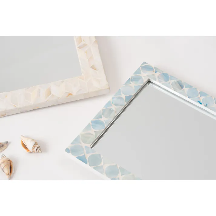 Room Essence ミラー W21×D2×H25 ブルー 完成品 マザーオブパールシェル パール貝 貝 海岸 天然 高級感 ラグジュアリー ナチュラル モダン アジアン ヨーロッパ 軽量 フェミニン シンプル かわいい おしゃれ パール SLY-602A【別送品】