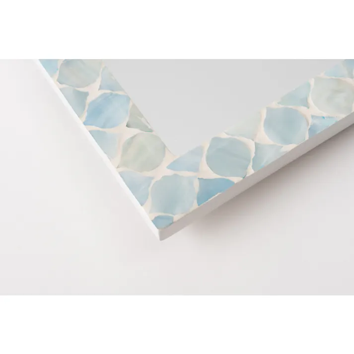 Room Essence ミラー W21×D2×H25 ブルー 完成品 マザーオブパールシェル パール貝 貝 海岸 天然 高級感 ラグジュアリー ナチュラル モダン アジアン ヨーロッパ 軽量 フェミニン シンプル かわいい おしゃれ パール SLY-602A【別送品】