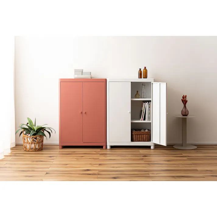 Room Essence チェスト W75×D33×H110.5 コーラルピンク 組立式 スチール おしゃれ リビング ロッカー 収納 ランドリー 更衣室 荷物入れ 扉付き ラック 整理 子供 TPN-50CPK【別送品】