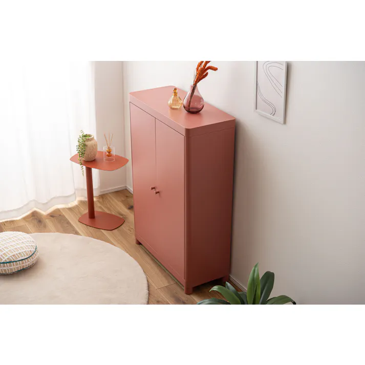 Room Essence チェスト W75×D33×H110.5 コーラルピンク 組立式 スチール おしゃれ リビング ロッカー 収納 ランドリー 更衣室 荷物入れ 扉付き ラック 整理 子供 TPN-50CPK【別送品】