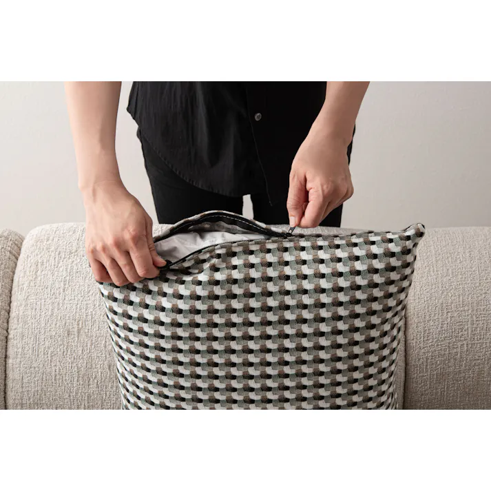 Room Essence クッション 約W45×D45×H16 パステルグリーン 完成品 フェザー 正方形 幾何学柄 ニュアンスカラー ソファ 背あて シンプル モダン 北欧 かわいい おしゃれ 韓国 VC-10PGR【別送品】