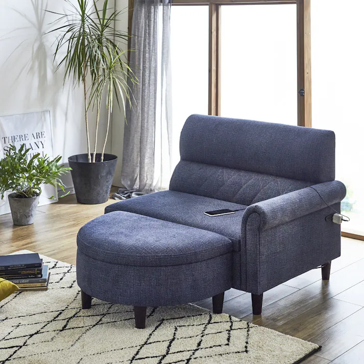 後藤家具物産 引っかきキズに強い2口コンセント付きコンパクトカウチソファー コディ/ブルー色 Size:116×76×83 軒先渡し 4571501390366 【別送品】