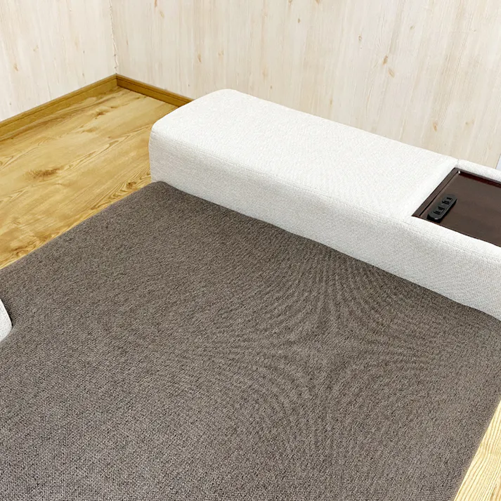 後藤家具物産 テーブル部分に2口コンセント付きのマルチソファー イザック/ブラウン色 Size:200×85×69 軒先渡し 4571501398850 【別送品】