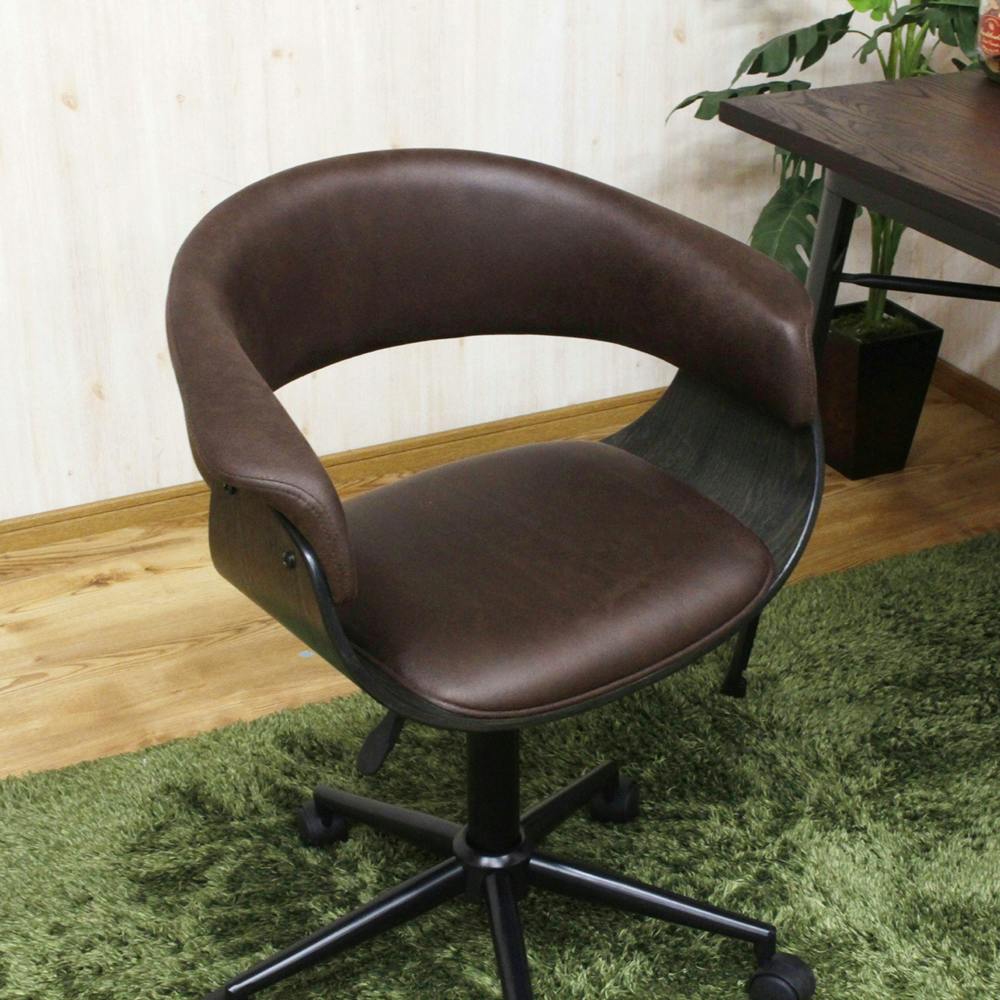 後藤家具物産 引っかきキズに強い特殊生地を採用したキャスター