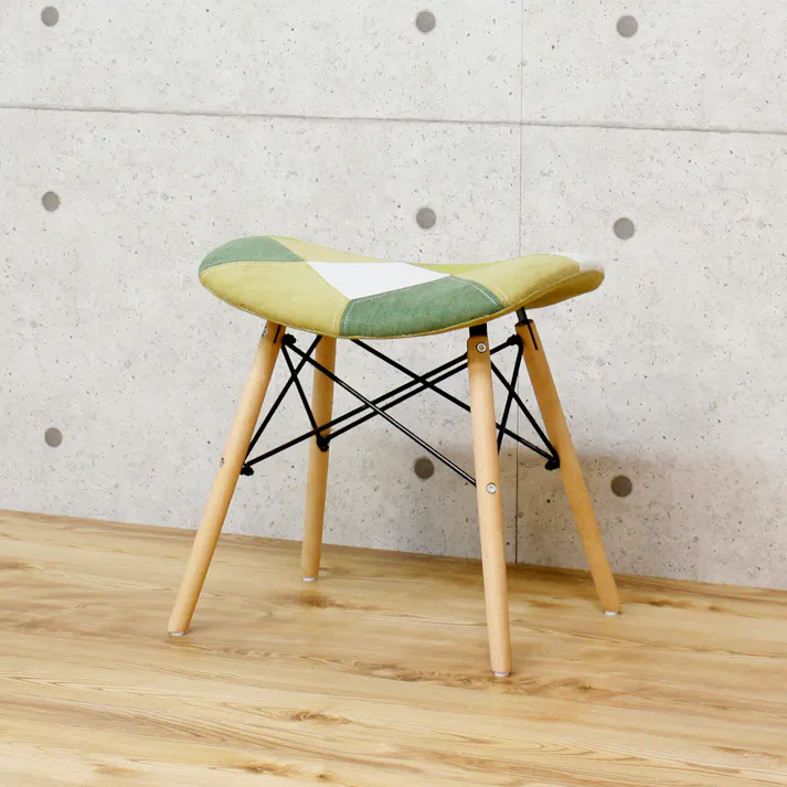 後藤家具物産 パッチワークが可愛いスツール ヨーデル/グリーン色 Size:48×35×45 軒先渡し 4571501391820 【別送品】