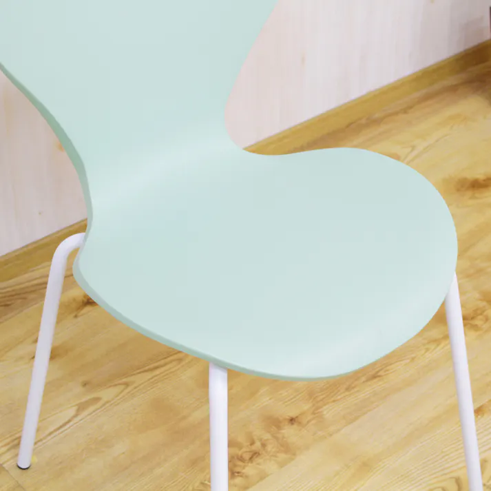 後藤家具物産 包み込む座り心地と特徴的なフォルムチェアー アリンコ/グリーン色(2脚入) Size:50×50×81 軒先渡し 4571501394890 【別送品】