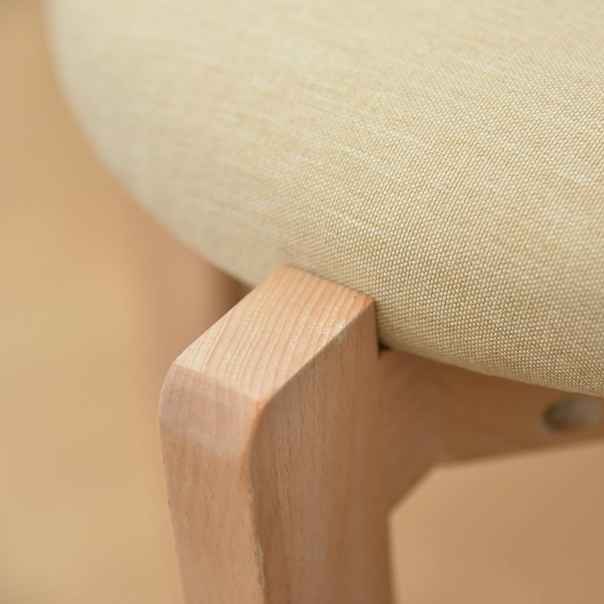 タマリビング スタッキングスツール シェル OR 4脚入 オレンジ