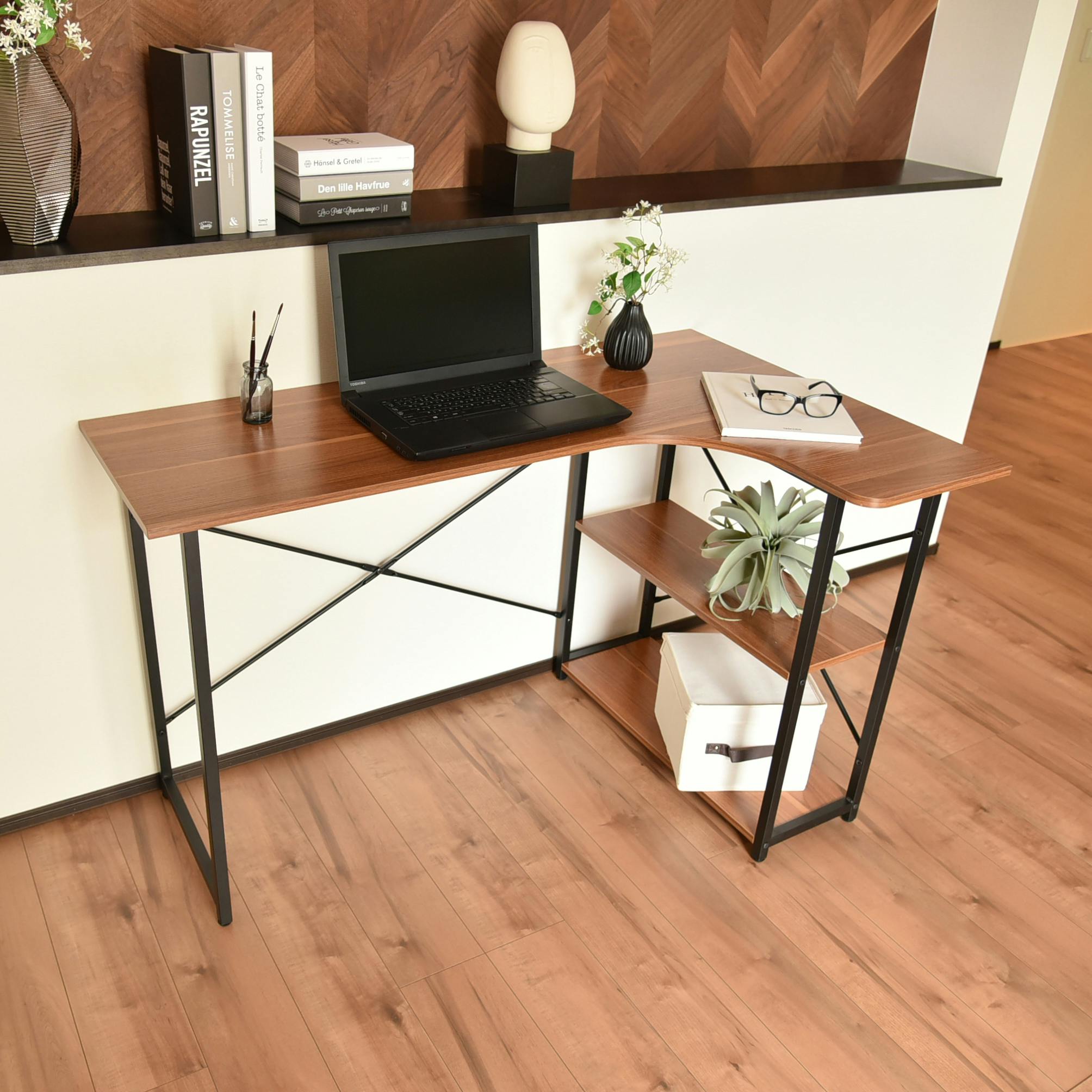 【桃柑ママ】省スペースデスク（ミドルブラウン） 楽天市場】ミニライティングデスク【ガラス戸シェルフセット