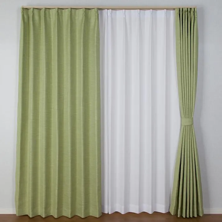 ユニベール フーガ グリーン 100×178 2枚組 遮光性 洗濯可能 アジャスターフック付き 4548654057507【別送品】