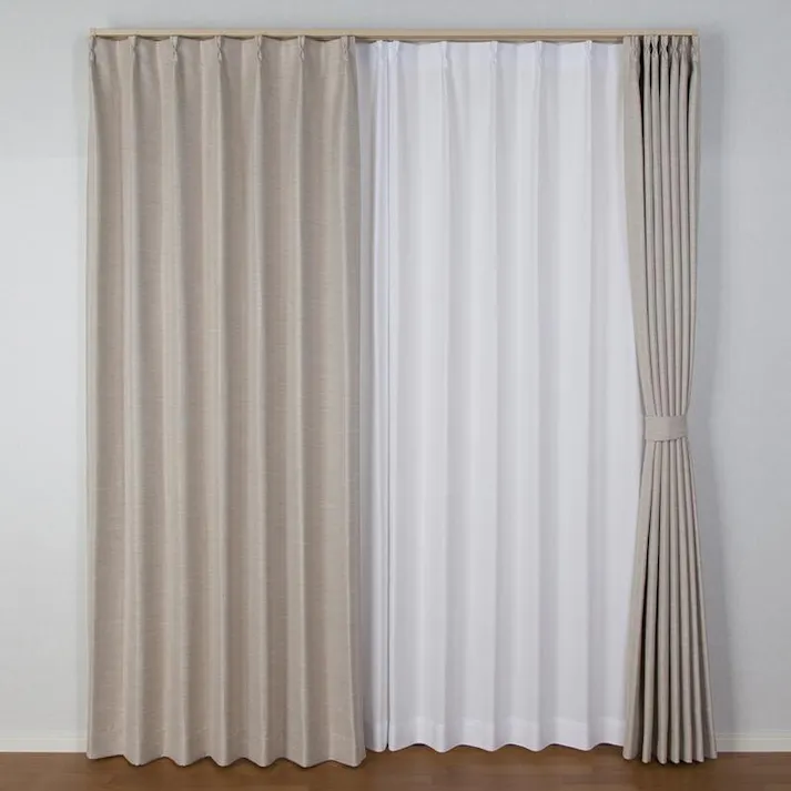 ユニベール フーガ アイボリー 150×200 1枚入 遮光性 洗濯可能 アジャスターフック付き 4548654247052【別送品】