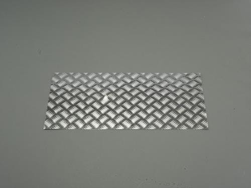 ESCO 450x300x 2.0mm アルミ板(縞板) 板材EA441VE-6 4550061147214【別送品】