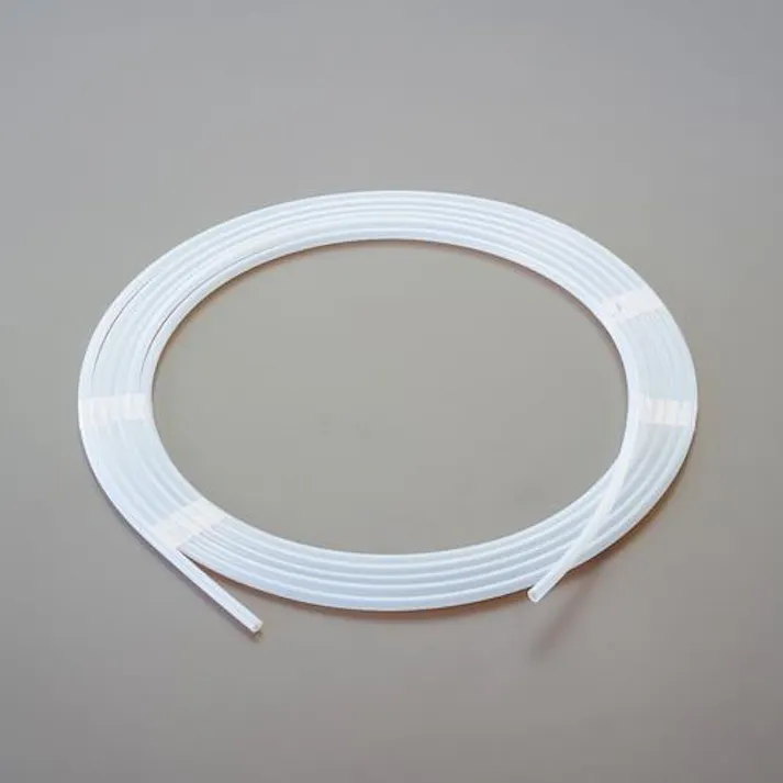 ESCO 5.0/ 6.0mmx 5m フッ素樹脂チューブ(PTFE) 空気・水その他配管継手EA125FK-56A 4550061572474(CDC)【別送品】