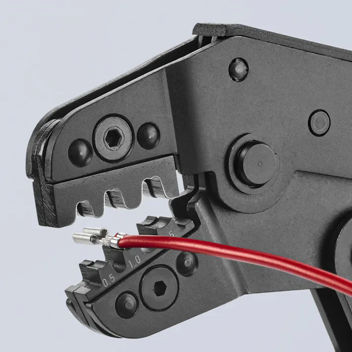 KNIPEX(クニペックス) 圧着ペンチ(差込端子用) 0.1-1.5平方ミリメートル EA538KH-1 4518340783263【別送品】