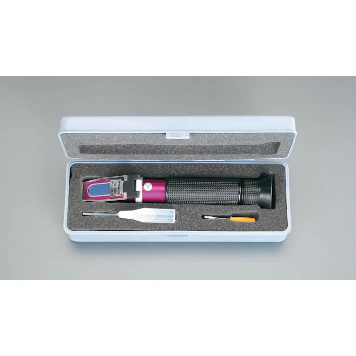 佐藤計量器製作所 屈折計 45-82% EA776BY-26 4518340662025【別送品】