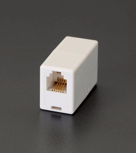 ミヨシ モジュラーコード用中継アダプター(6極4芯) EA764CB-1 4548745223705【別送品】