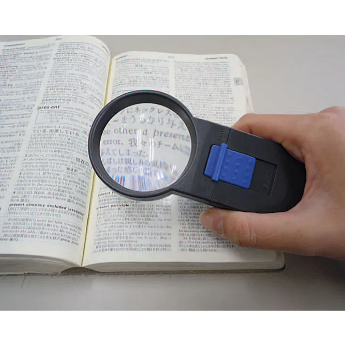 ハンドルーペ(LEDライト付) x4/70mm EA756DM-1 4548745368284【別送品】