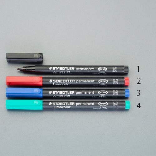 ステッドラー(STAEDTLER) 油性マーカー(ルモカラー) [赤/細字] EA765MM-2 4550061650233【別送品】