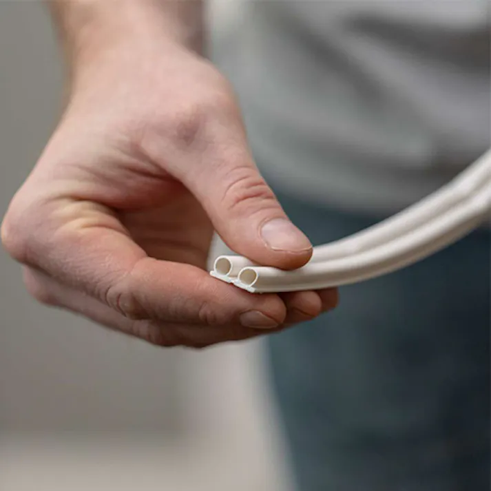 すき間埋めテープ/シリコン製 7.93x6.35mmx5.18m EA944KC-17 4518340216853【別送品】