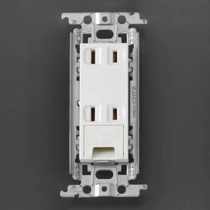 パナソニック(Panasonic) 125V/15A 埋込コンセント(2口/アースターミナル付) EA940CD-467 4548745304053(CDC)【別送品】