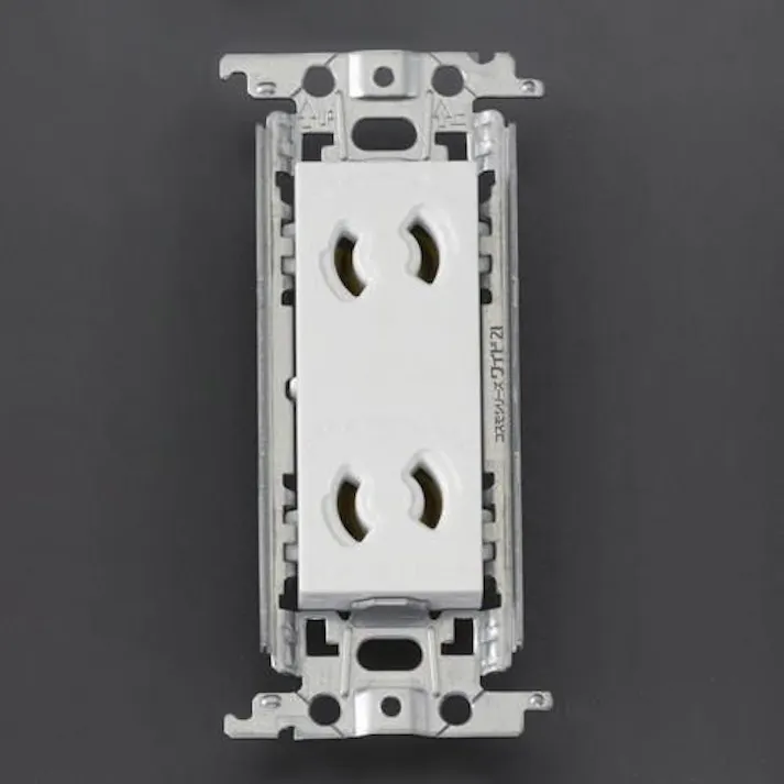 パナソニック(Panasonic) 125V/15A 埋込コンセント(2口/抜け止め) EA940CD-464 4548745305418(CDC)【別送品】
