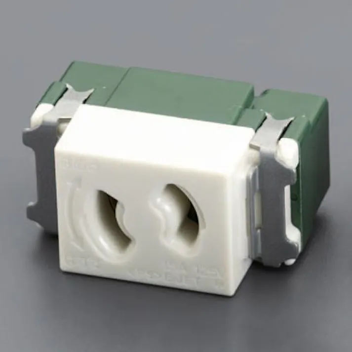 パナソニック(Panasonic) 125V/15A 埋込コンセント(1口/抜止) EA940CE-104 4548745995114(CDC)【別送品】