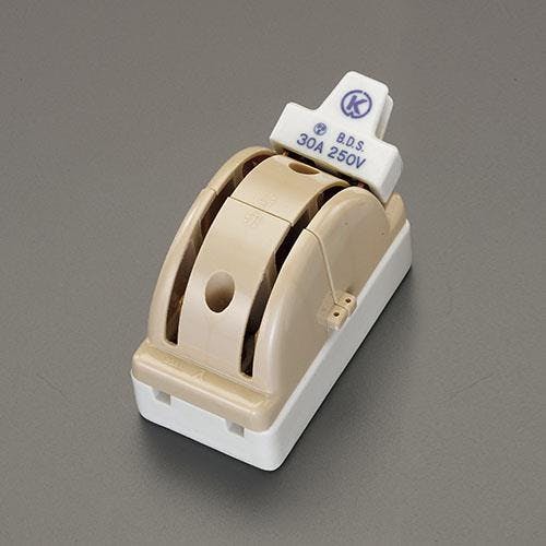 ESCO 30A/2極 回路切替スイッチ EA940NP-2 4550061024454(CDC)【別送品