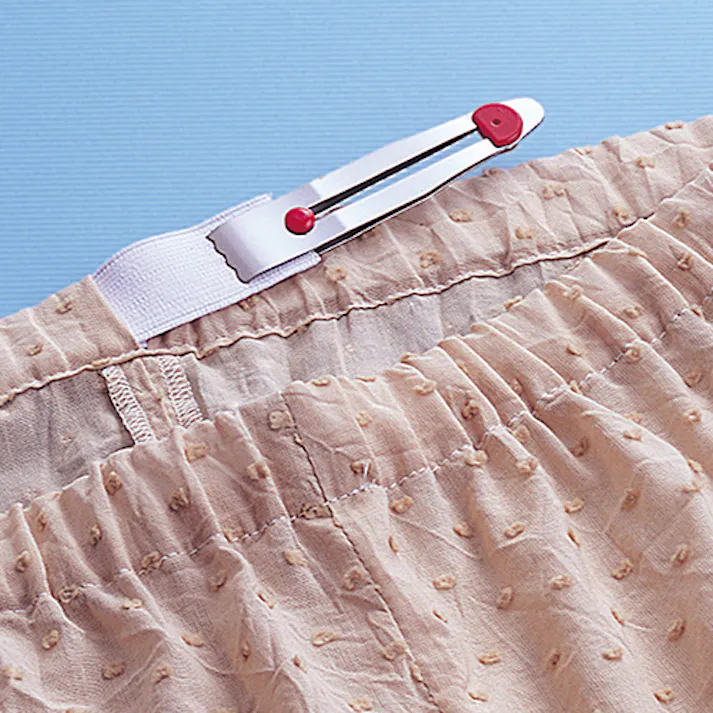 クロバー(Clover) ゴム通し(はさみ式) EA916JK-28 4550061378489【別送品】