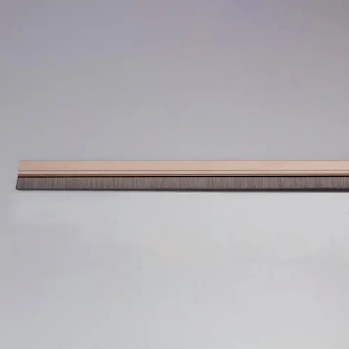 すきま風遮断シート(ブラシ型/ブロンズ) 35x915mm EA944KD-71 4550061871454【別送品】