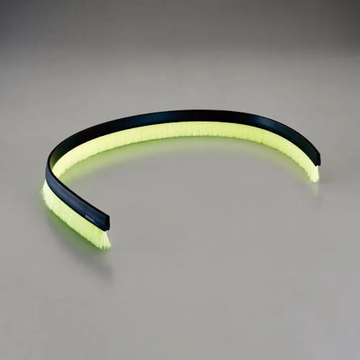ESCO 30mmx1.0m シールブラシ(差込型/PP/黒) EA979KF-1B 4548745441789(CDC)【別送品】