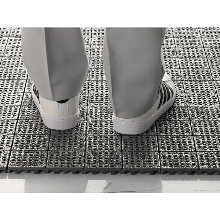 テラモト ノンスリップマット(連結式) 300x300mm EA997RJ-5 4518340613379【別送品】