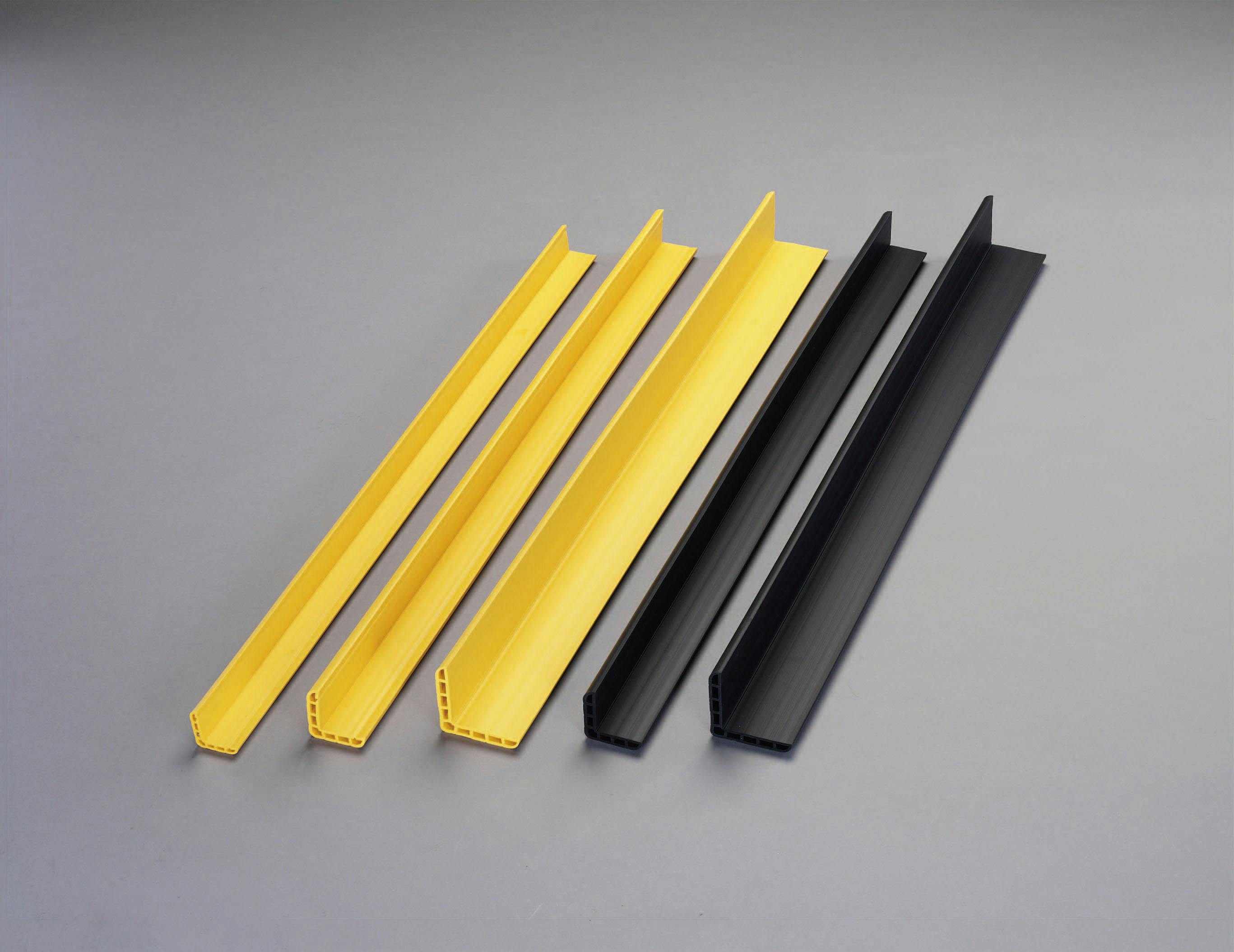 コーナーガード(黒) 65x65x1000mm EA983FG-465 4548745615098【別送品