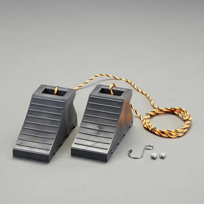 ESCO 110x235x125mm タイヤストッパー(黒/3mヒモ付/1組) EA984VA-91 4550061591444(CDC)【別送品】