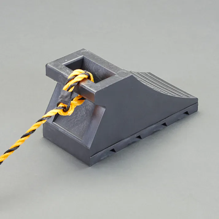 ESCO 110x235x125mm タイヤストッパー(黄/ヒモ付/1組) EA984VA-82 4550061604656(CDC)【別送品】