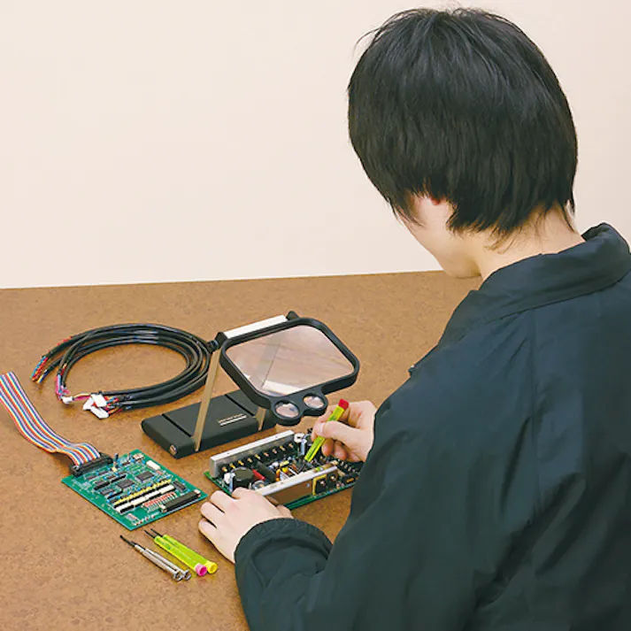 池田レンズ工業 スタンドルーペ x1.8/x4.0/x7.0 110x145mm EA756FE-21 4550061488584【別送品】