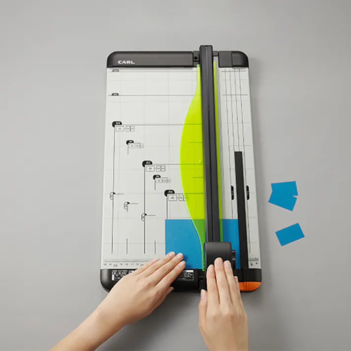 カール事務器(CARL) デスクカッター(A3/20枚) 530x310mm EA762EB-35 4550061473566【別送品】