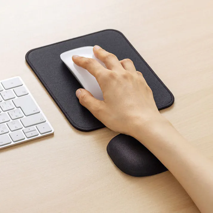 サンワサプライ リストレスト(マウス用) 94x80x21mm EA764-206A 4550061874578【別送品】