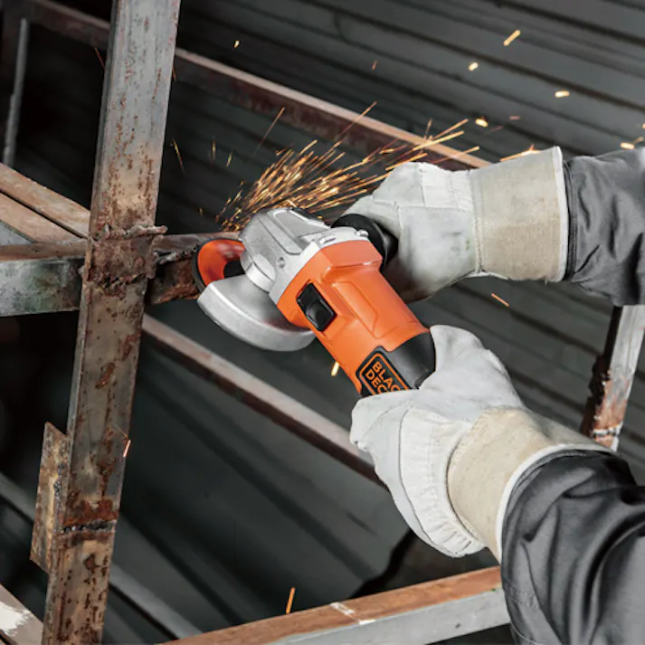 BLACK+DECKER(ブラック・アンド・デッカー) ディスクグラインダー 100mm/650W EA809BT-1 4550061904442【別送品】