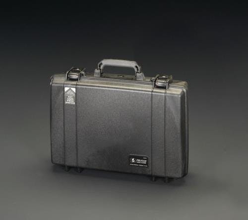 PELICANPRODUCTS 防水ケース(17”ノートパソコン) 451x289x105mm(内寸) EA927-1 4518340824867【別送品】