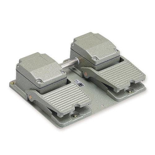 オジデン 2連フットスイッチ(産業用防雨型) AC250V/10A [1c] EA940FF-2 4548745160246【別送品】